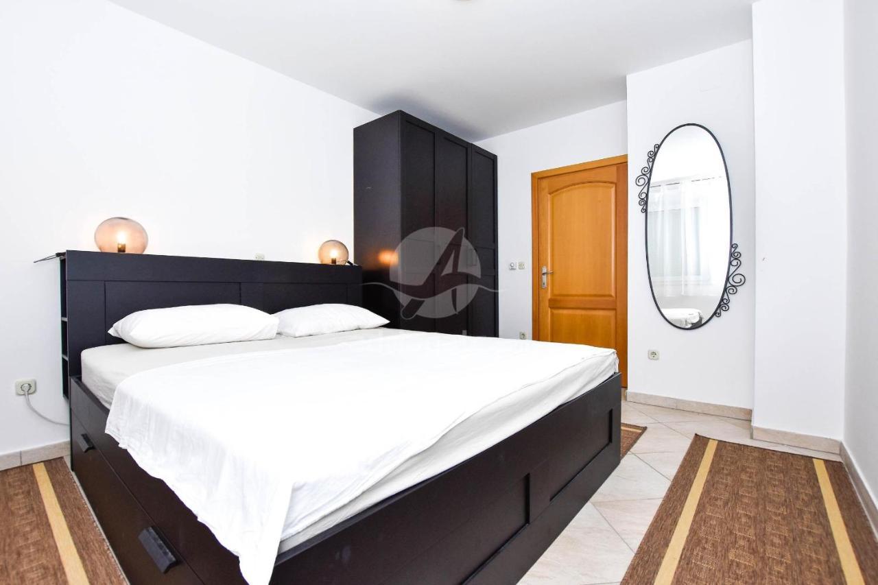 Apartment Jaspis Biograd Na Moru Exteriér fotografie